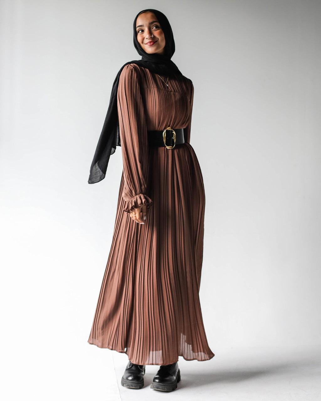 Pleated Dress In Brown
