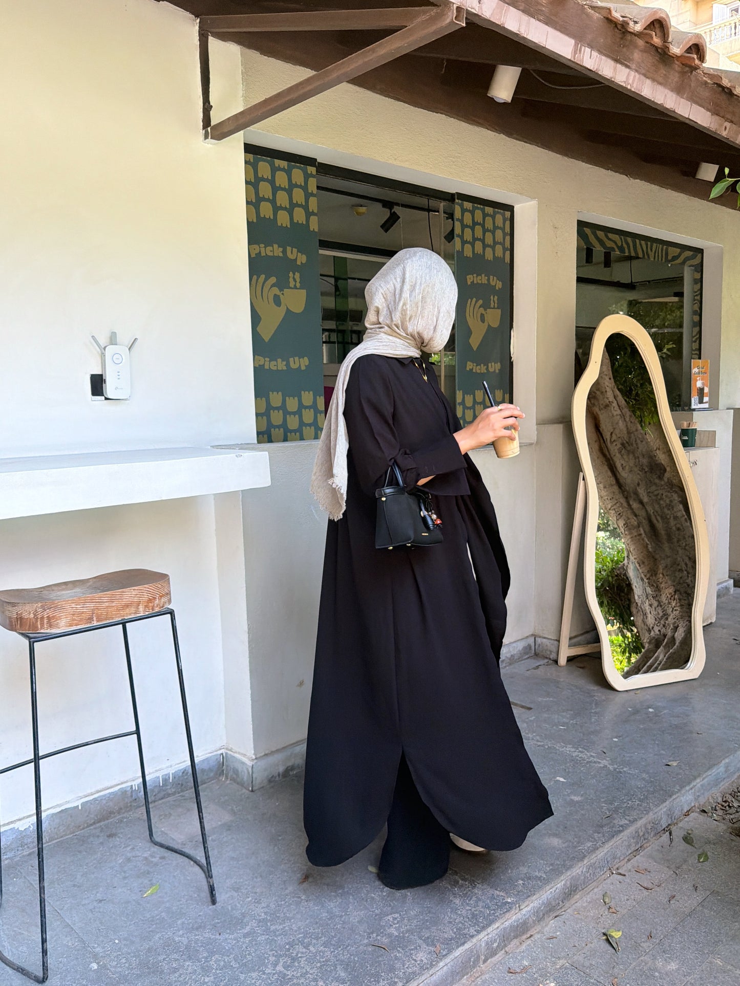 Knot Crep Shirt Abaya In Black
