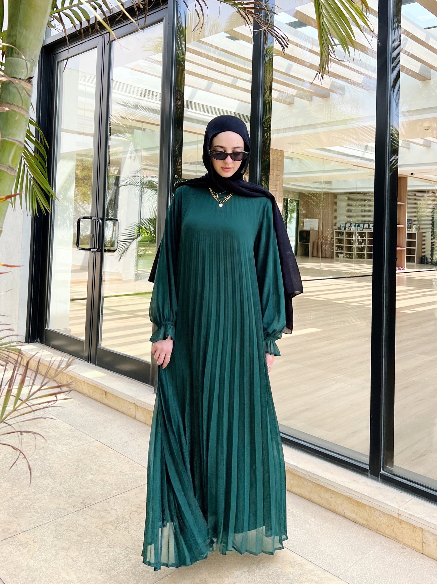 Cloach Pleated Dress In Green