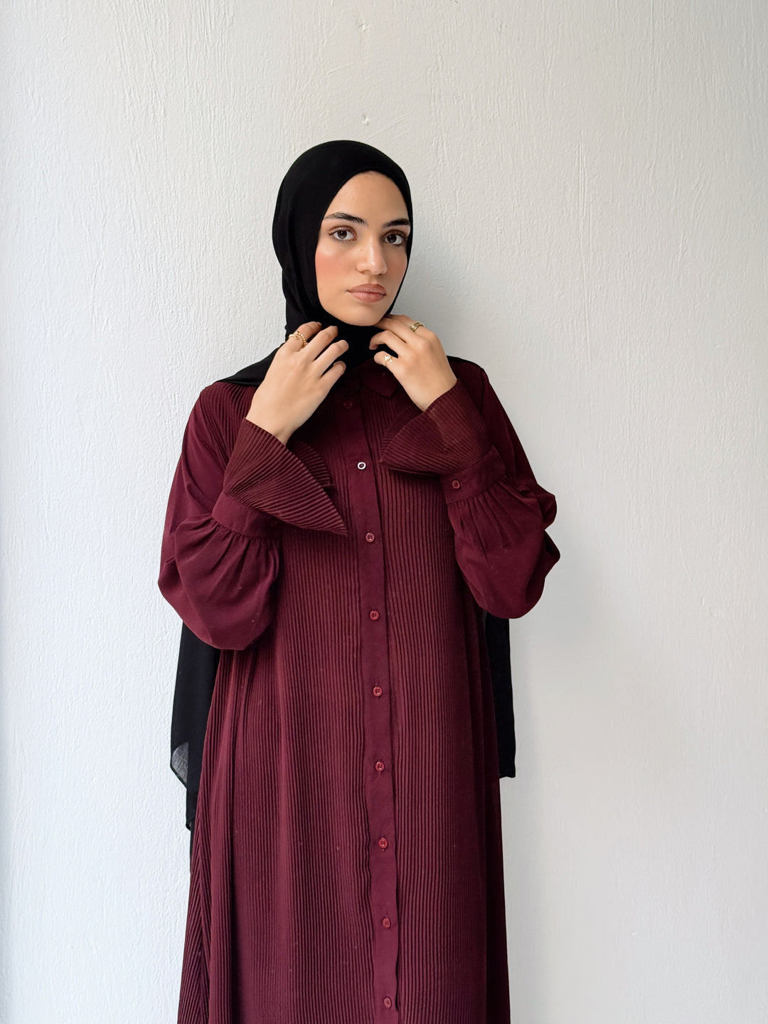 Timeless Pleated Shirt in Burgundy