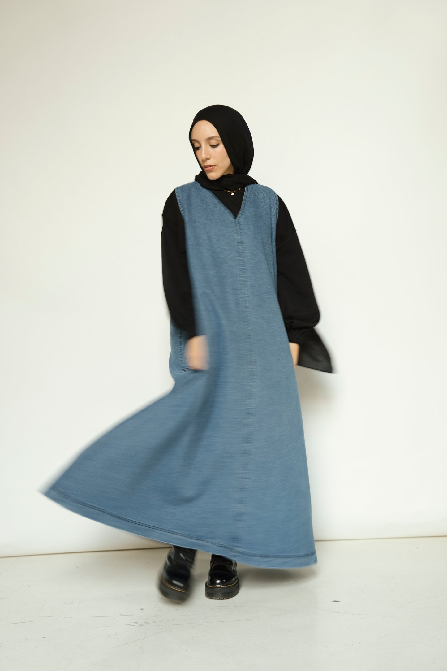 Sleeveless Denim Dress Set (Light Wash)