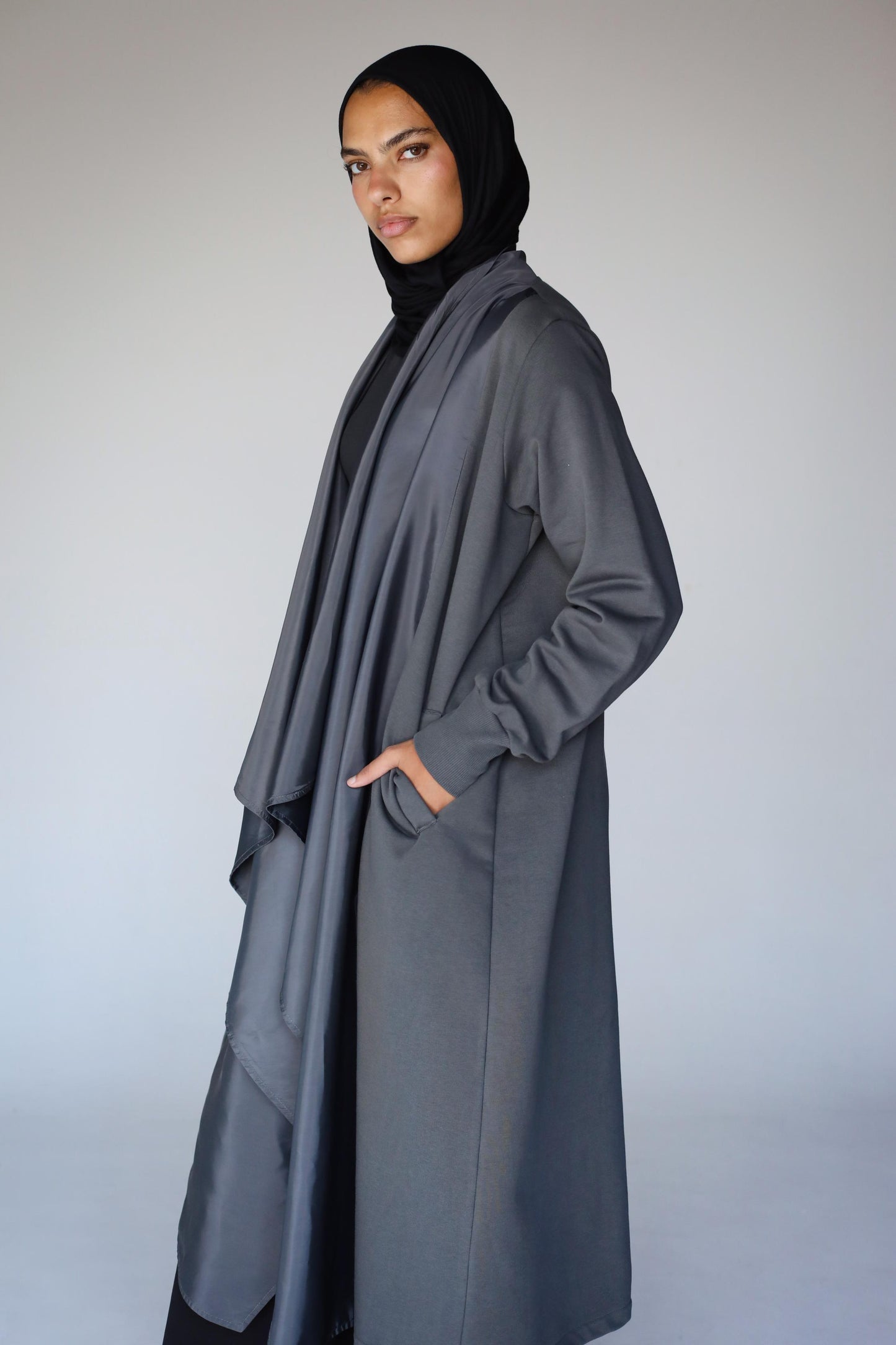 The Flowline Cardigan In Gray