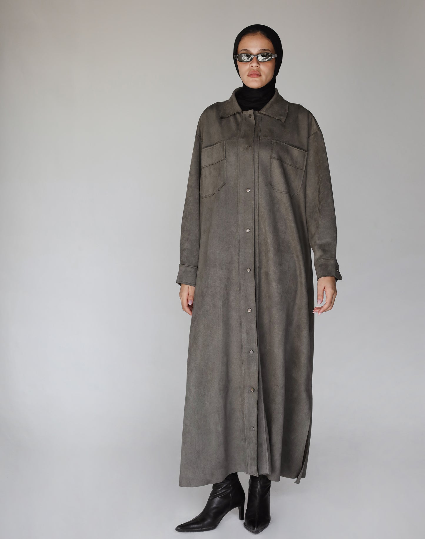 The Suede Longline Shirt In Olive