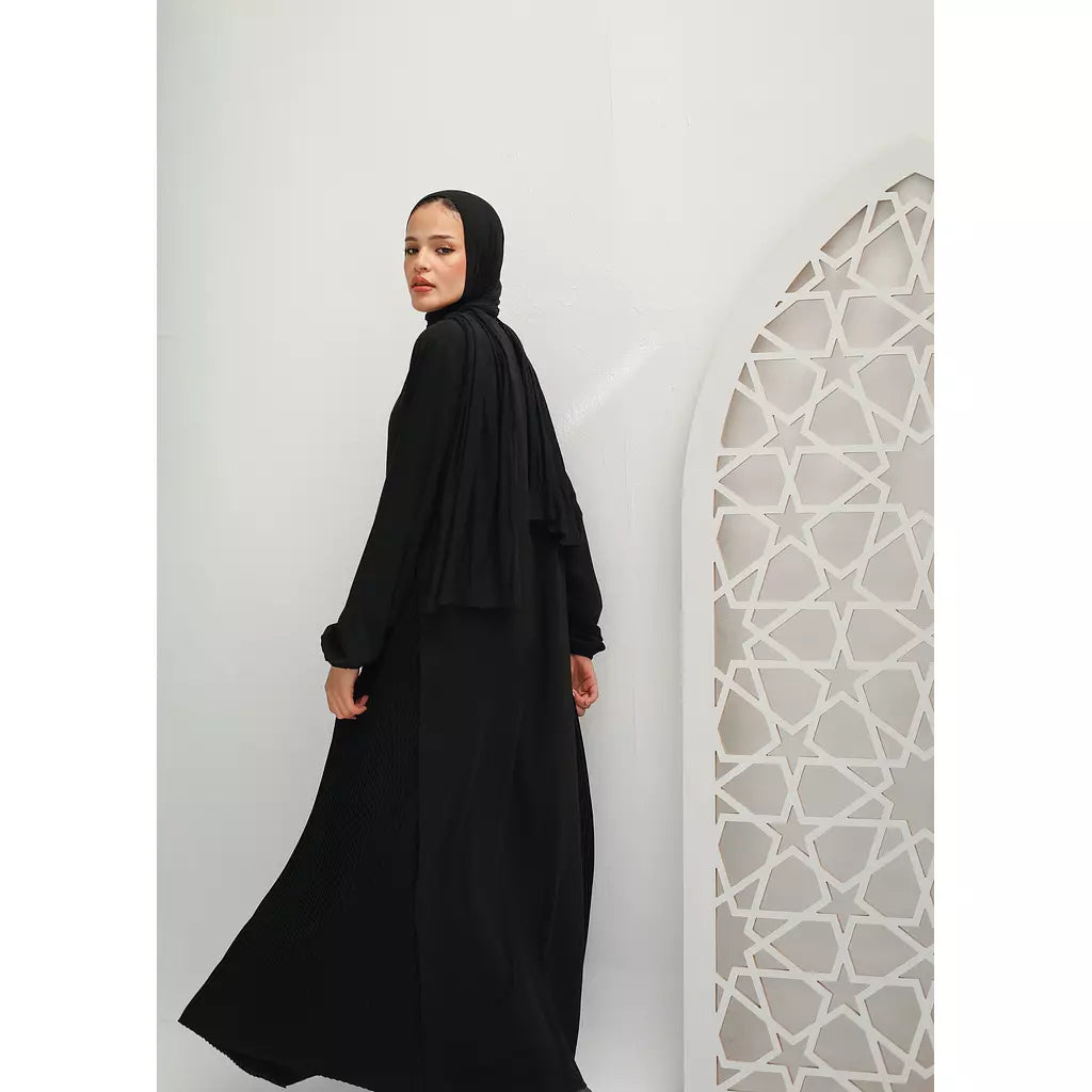 Side Pleated Abaya With Front Zipper
