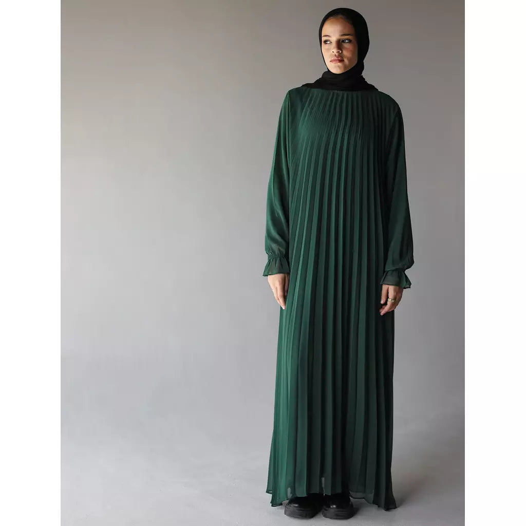 Cloach Pleated Dress In Green