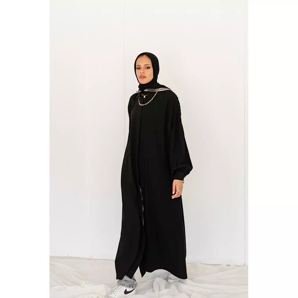 Office Sleek Shirt in Black