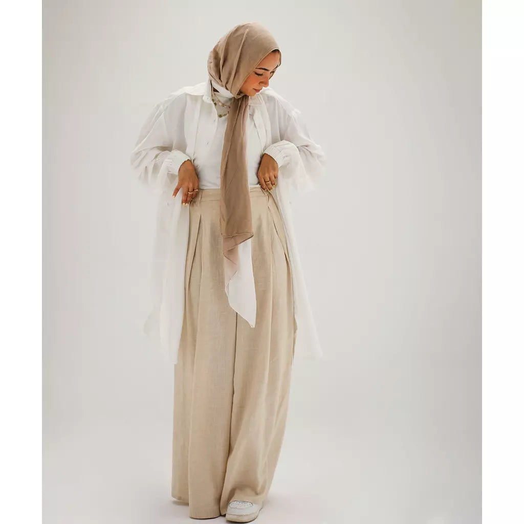 Workday Wonder Pants in Beige