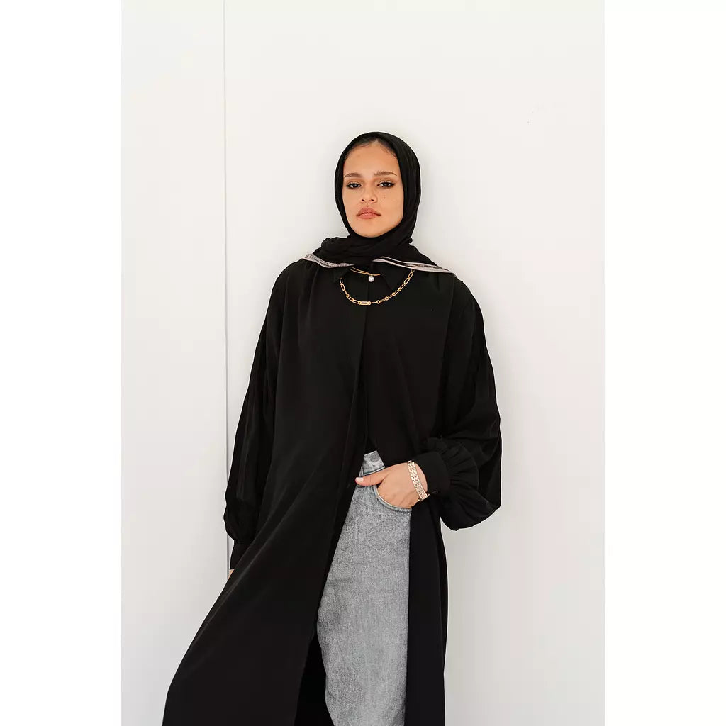 Office Sleek Shirt in Black