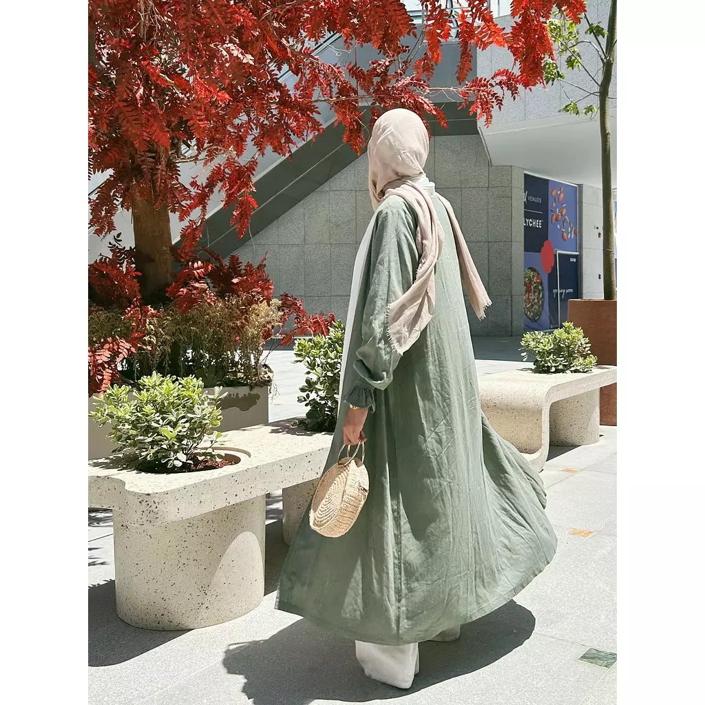 Linen x Chiffon Pleated Collar Kimono in Olive